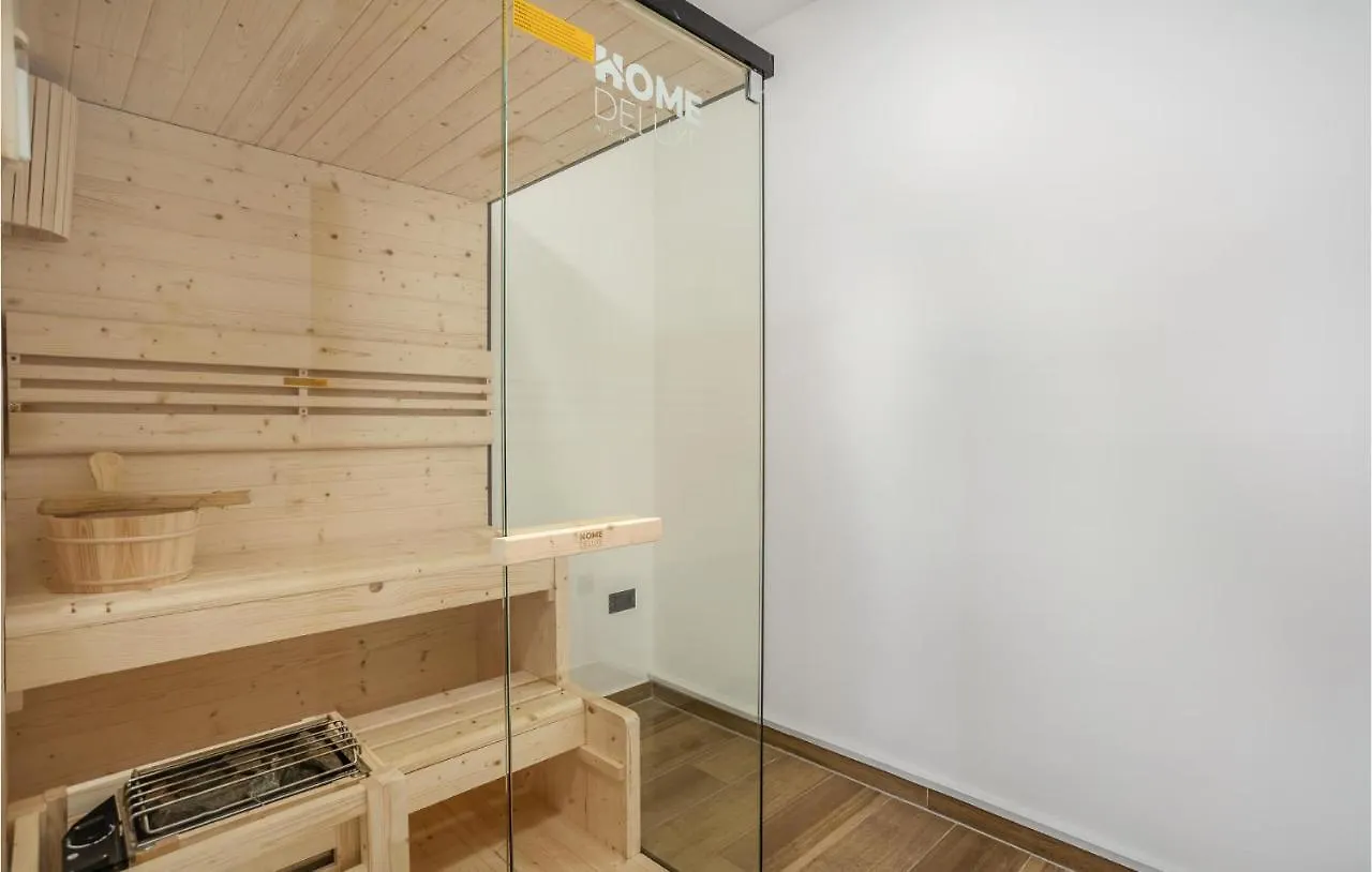 Awesome Home In Stari Laz With Wi-Fi Holiday home